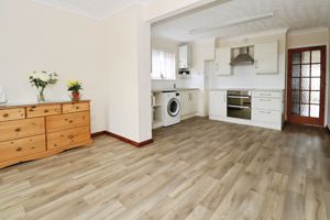 MALTINGS ROAD- click for photo gallery